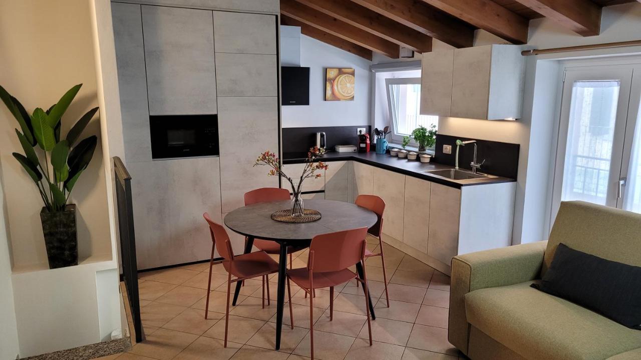 Apartment Dimora Larius Como
